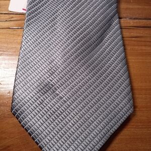Claiborne Textured Silver Tie